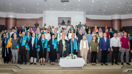 Fen Bilimleri Enstitüsünde Mezuniyet ve Ödül Töreni gerçekleştirildi
